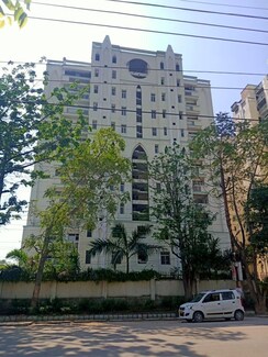 3.5 BHK + Servant Room Apartment For Sale in Samiah Melrose Square