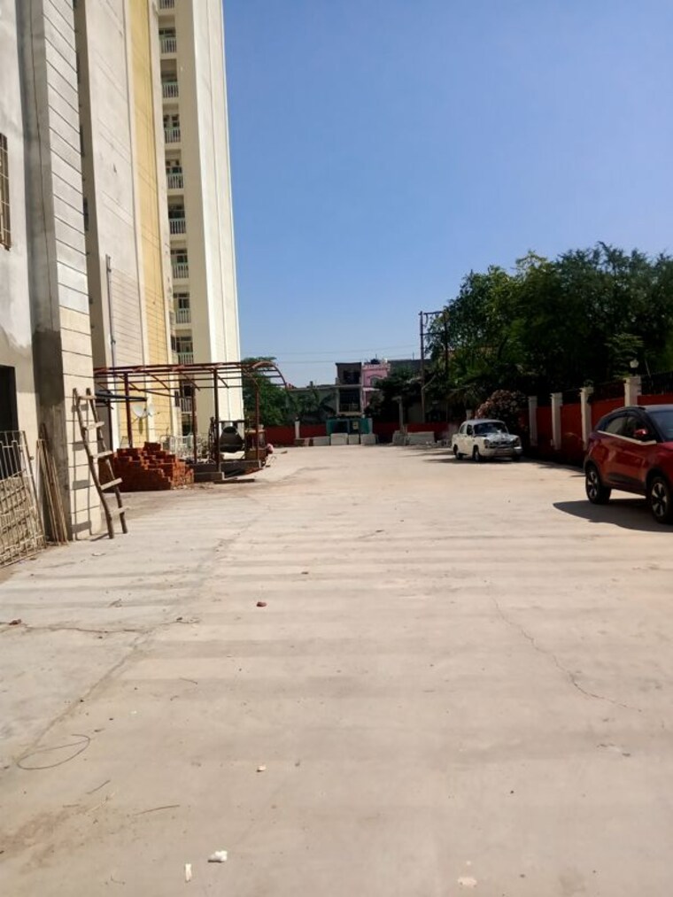  Parking, samiah-melrose-square 3.5 Bedroom 2250 Sq.Ft. Apartment In Vrindavan Yojna Lucknow 10332238
