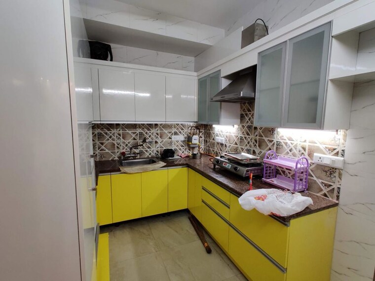 Kitchen, chattarpur 3 Bedroom 105 Sq.Yd. Apartment In Chattarpur Delhi 10332250