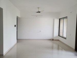 Room in 1 BHK Apartment at Ashish Plaza Kothrud, Kothrud – for Rent