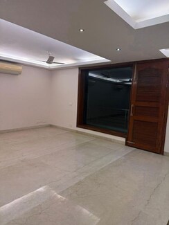 3 BHK Builder Floor For Sale in Sector 49