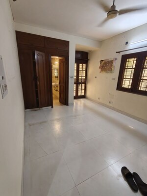 3 BHK Apartment For Rent in Vasant Kunj
