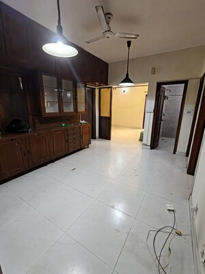 Hall in 3 BHK Apartment at Vasant Kunj – for Rent