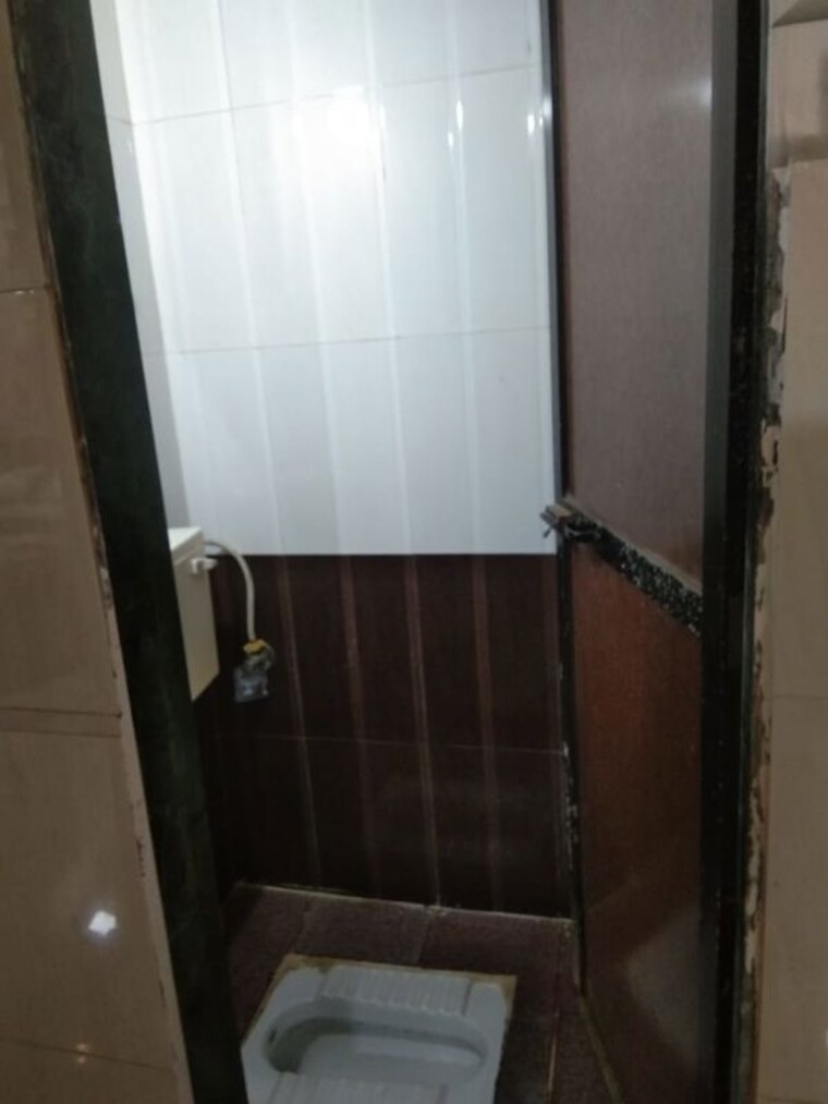 Bathroom, ulwe sector 3 1 Bedroom 600 Sq.Ft. Apartment In Ulwe Sector 3 Navi Mumbai 10332318