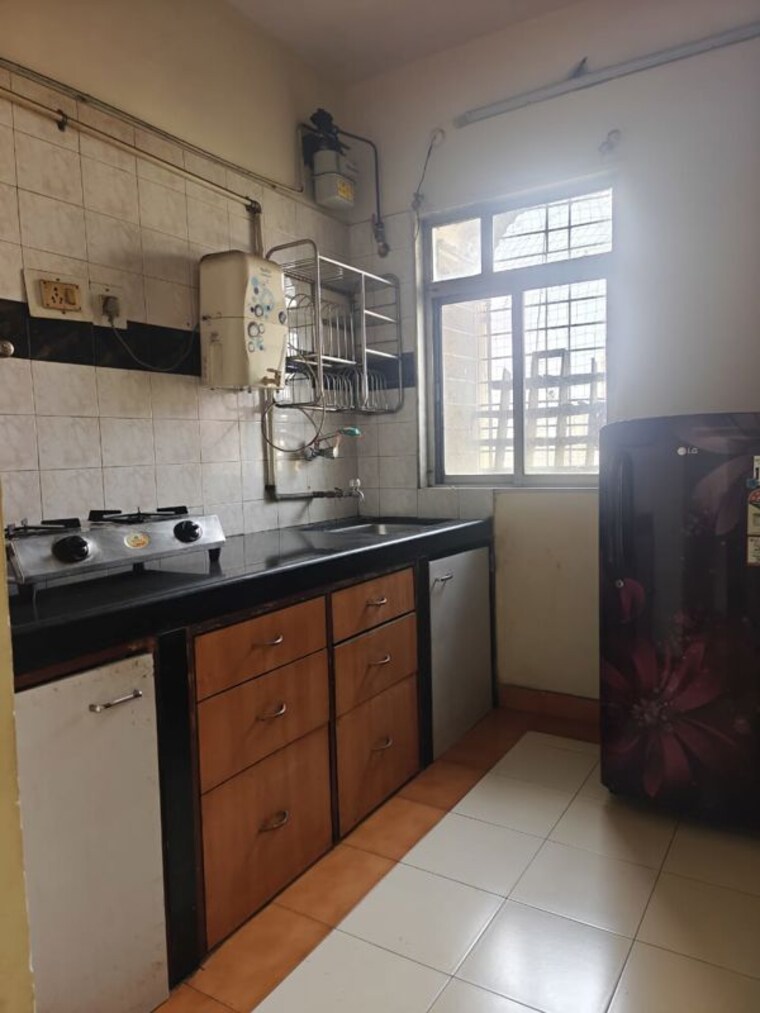 Kitchen, kanchan-pushp-society 1 Bedroom 450 Sq.Ft. Apartment In Ghodbunder Road Thane 10332301