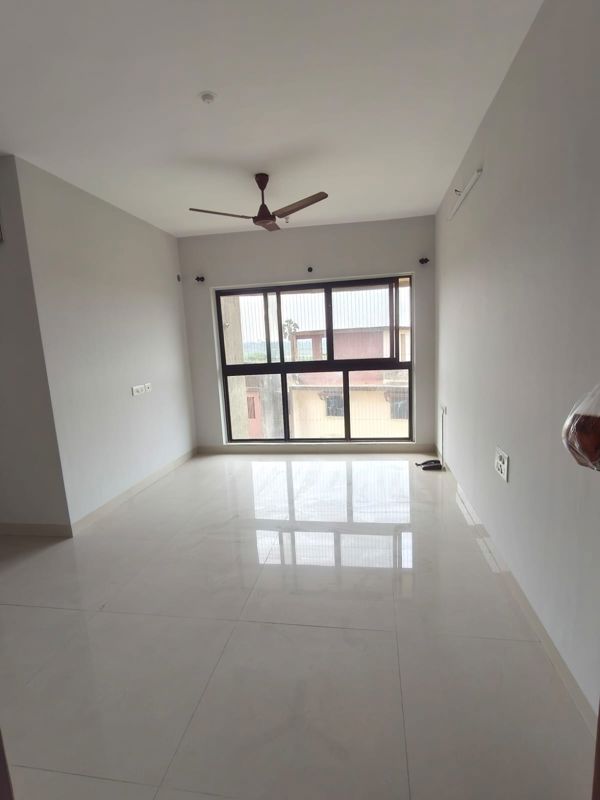 2 BHK 640 Sq.Ft. Apartment in Rustomjee Meridian