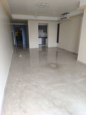 Room in 3 BHK Apartment at Imperial Heights Goregaon West, Goregaon West – for Rent