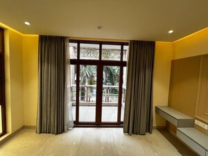 Room in 4 BHK Villa at SS The Hibiscus, Sector 50 – for Rent