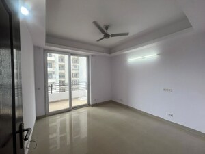 Room in 3 BHK Apartment at Omaxe Royal Residency Faridabad, Sector 79 – for Sale