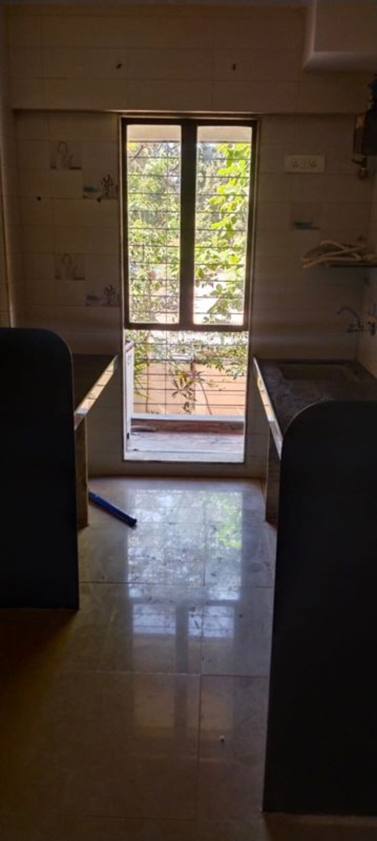 Balcony, evershine nagar 3 Bedroom 1500 Sq.Ft. Apartment In Evershine Nagar Mumbai 10332424