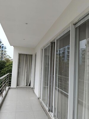 Building Lobby in 5 BHK Apartment at Sector 24 – for Rent