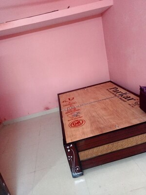 Bedroom in 1 BHK Independent House at Aliganj – for Rent