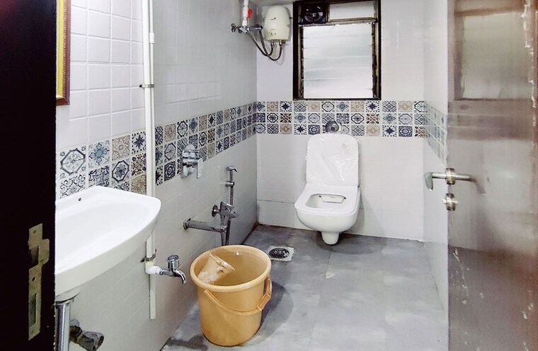 Bathroom, mseb colony Pg For Boys In Mseb Colony 10332464