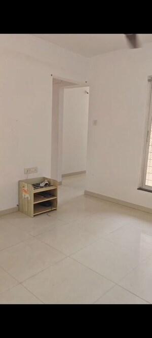 Room in 2 BHK Apartment at Puranik City, Kasarvadavali – for Rent