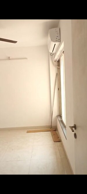 Bedroom in 2 BHK Apartment at Puranik City, Kasarvadavali – for Rent