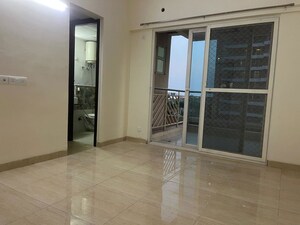 Room in 3 BHK Apartment at Gaur Sportswood, Sector 79 – for Rent