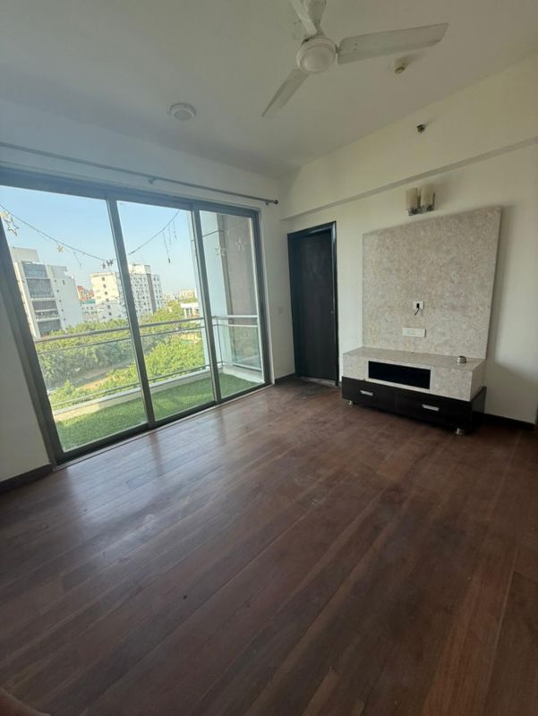 4 BHK + Pooja Room,Servant Room,Study Room 2910 Sq.Ft. Apartment in Tata Primanti-Tower Residences