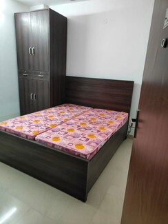 1 RkBuilder Floor For Rent in Sant Nagar