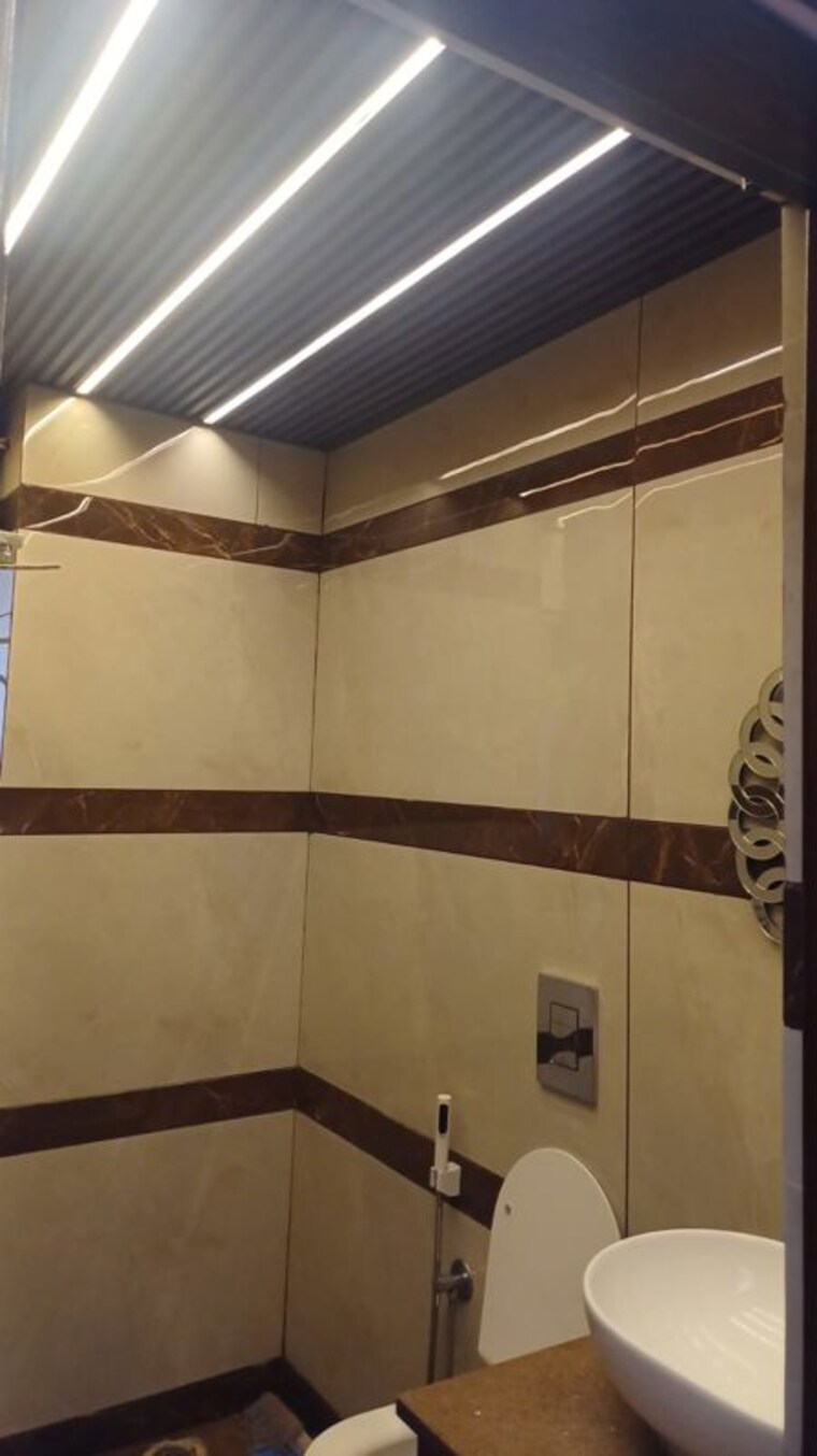 Kitchen, penta-homes Studio 800 Sq.Ft. Apartment In Vip Road Zirakpur 10332518