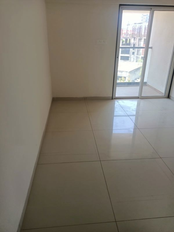 2 BHK + Pooja Room Apartment For Rent in Kohinoor Zen Estate