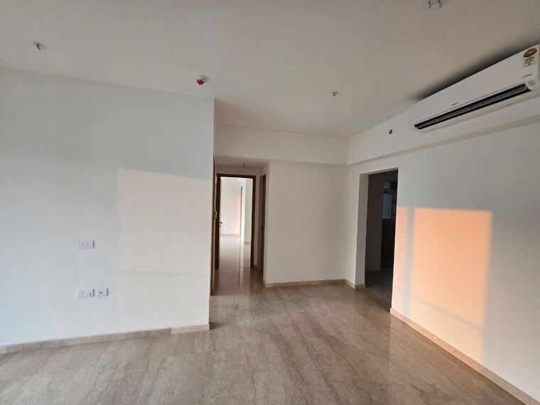 Room, clover-palisades 3.5 Bedroom 2000 Sq.Ft. Apartment In Kondhwa Pune 10332533