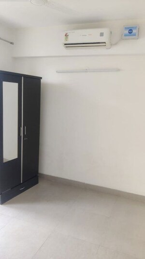 3 BHK Apartment For Sale in Emaar Emerald Estate, Sector 65