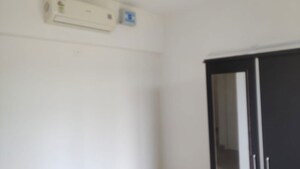 Room in 3 BHK Apartment at Emaar Emerald Estate, Sector 65 – for Sale