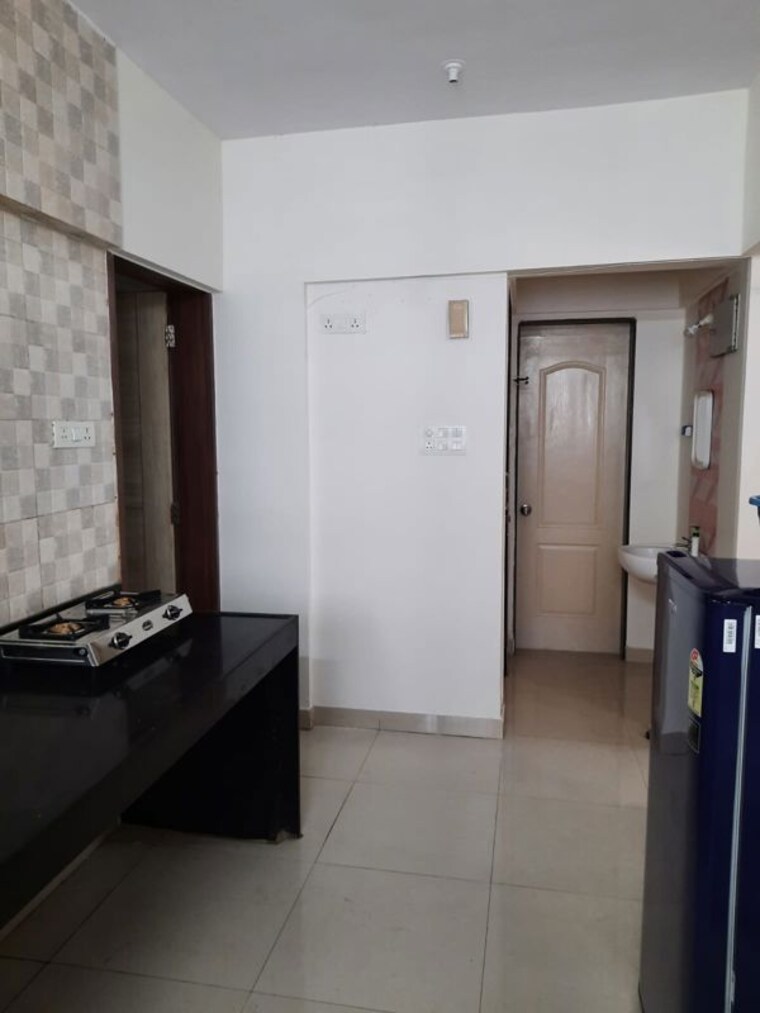 Kitchen, magarpatta-annex 1 Bedroom 600 Sq.Ft. Apartment In Hadapsar Pune 10332530