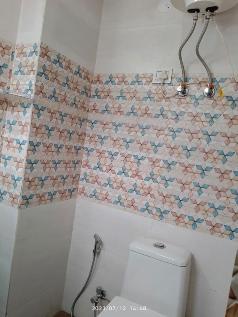 Bathroom, sant nagar 1 Bedroom 560 Sq.Ft. Builder Floor In Sant Nagar Delhi 10332535