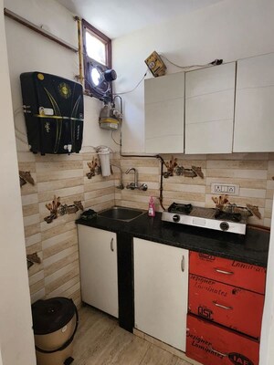 Kitchen in 1 BHK Builder Floor at Sant Nagar – for Rent