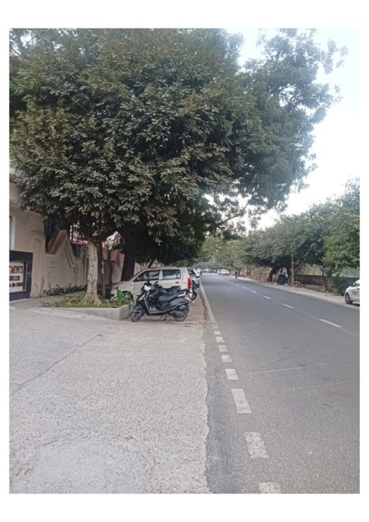  Parking, the-bhagwati-cghs 3 Bedroom 1900 Sq.Ft. Apartment In Sector 22 Dwarka Delhi 10332550