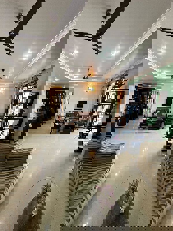 3 BHK 1600 Sq.Ft. Apartment in Ganga Satellite