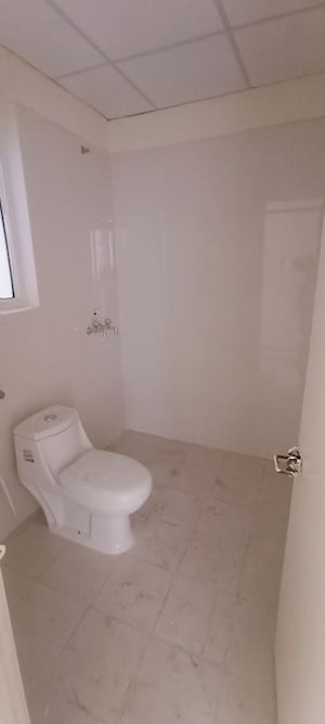 Bathroom in 2 BHK Apartment at Pyramid Midtown, Sector 59 – for Rent