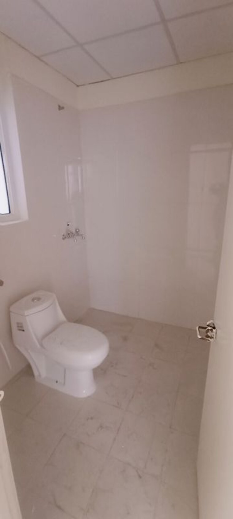 Bathroom, pyramid-midtown 2 Bedroom 800 Sq.Ft. Apartment In Sector 59 Gurgaon 10332559