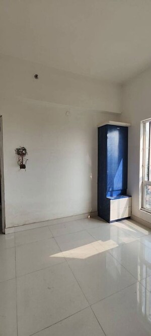 Room in 3 BHK Apartment at Rishi Pranaya Phase I, Rajarhat New Town – for Rent