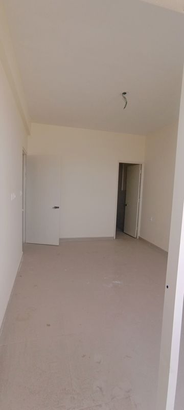 2 BHK 800 Sq.Ft. Apartment in Pyramid Midtown