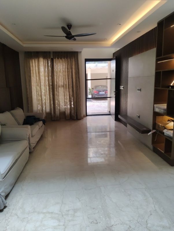 4 BHK 3500 Sq.Ft. Apartment in NVT Life Square
