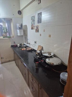 Team Area in 2 BHK Apartment at Makarba – for Sale