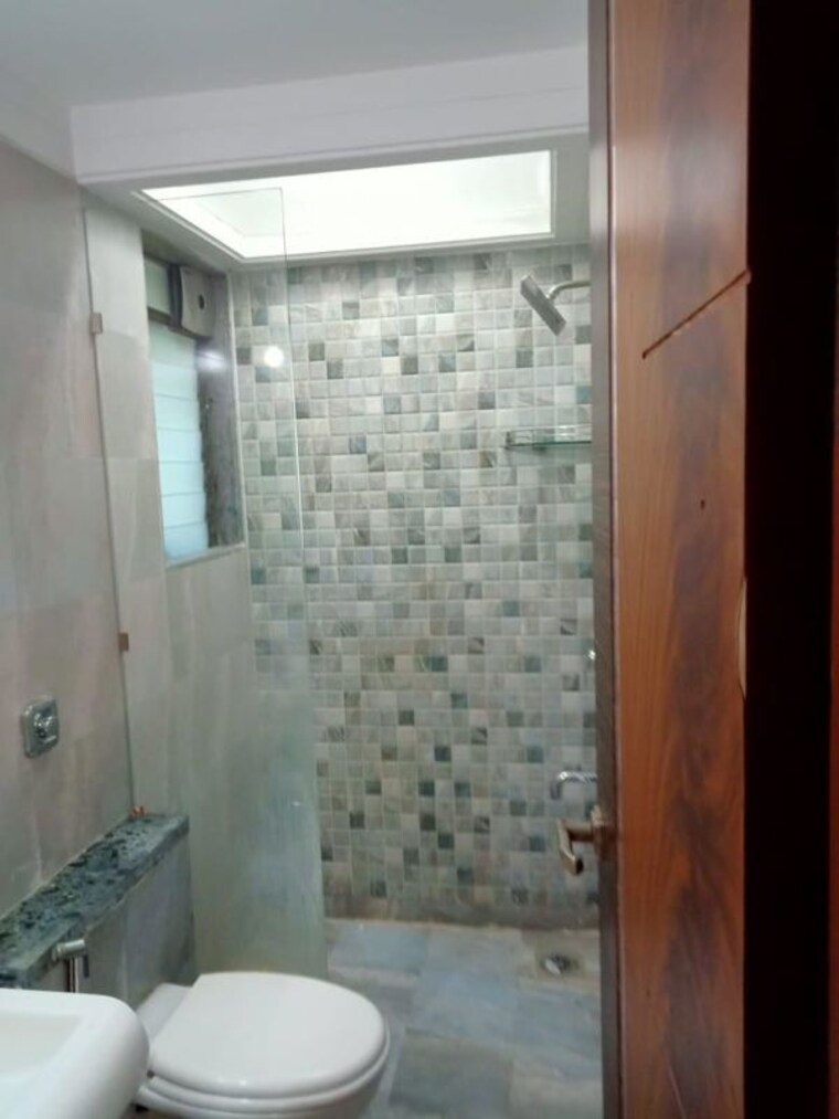 Bathroom, paradise-sai-spring 2 Bedroom 1075 Sq.Ft. Apartment In Kharghar Sector 35g Navi Mumbai 10332600