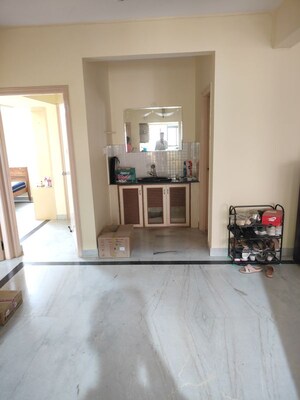 Room in 3 BHK Apartment at CBR Akshaya, Lb Shastri Nagar – for Rent