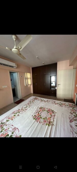 Bedroom in 2.5 BHK Apartment at Hiranandani Estate, Ghodbunder Road – for Rent