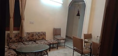 2 BHK Builder Floor For Rent in Savitri Nagar