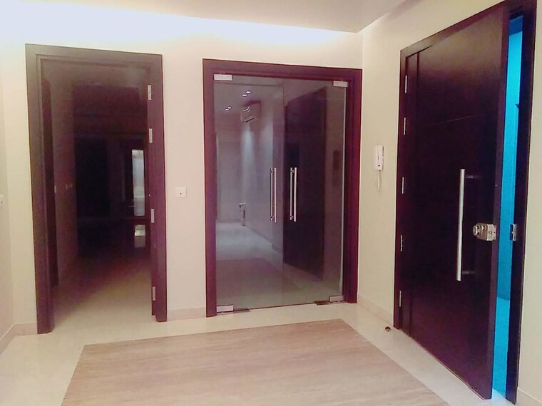 Room, hauz khas 4 Bedroom 3500 Sq.Ft. Builder Floor In Hauz Khas Delhi 10332648