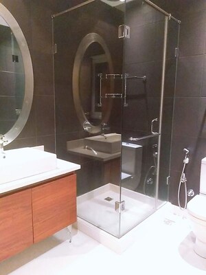 Bathroom in 4 BHK Builder Floor at Hauz Khas – for Rent