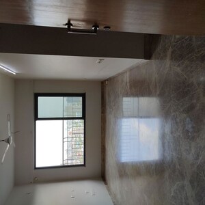 Living Room in 2.5 BHK Builder Floor at Borivali East – for Rent