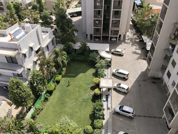 Balcony, sahajanand-oasis 4 Bedroom 2400 Sq.Ft. Apartment In Memnagar Ahmedabad 10332657