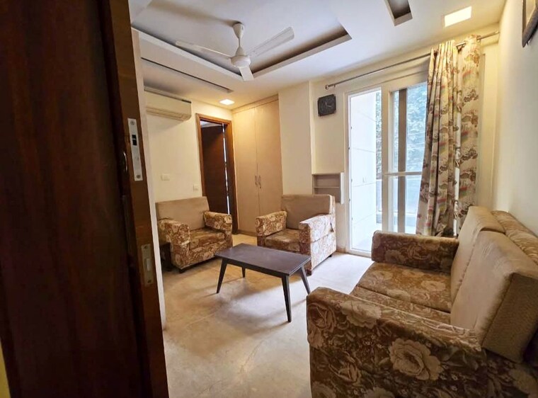 Master Bedroom, greater kailash i 3 Bedroom 2000 Sq.Ft. Builder Floor In Greater Kailash I Delhi 9923865