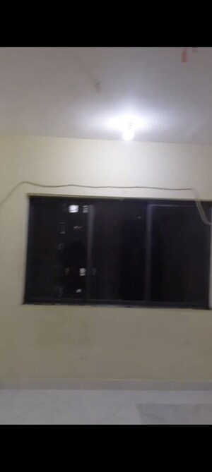 Furnished Amenities in 1 BHK Apartment at Kurla West – for Rent