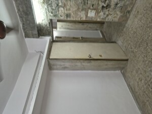 Furnished Amenities in 1 BHK Apartment at Kurla – for Rent