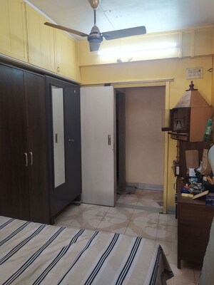 Bedroom in 2 BHK Apartment at Kurla – for Rent